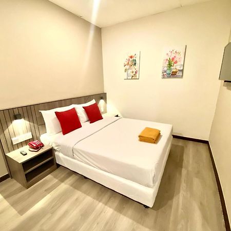 Northern Lodge Hotel Sungai Petani Exteriör bild
