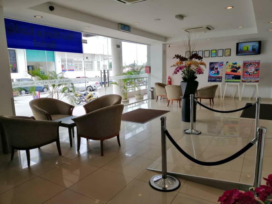 Northern Lodge Hotel Sungai Petani Exteriör bild
